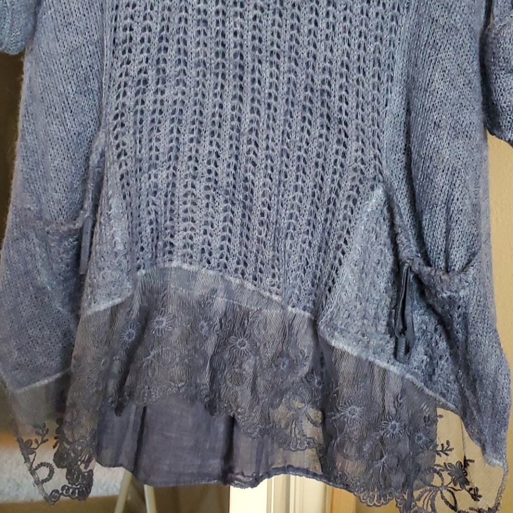Sweater - Picture 3 of 5